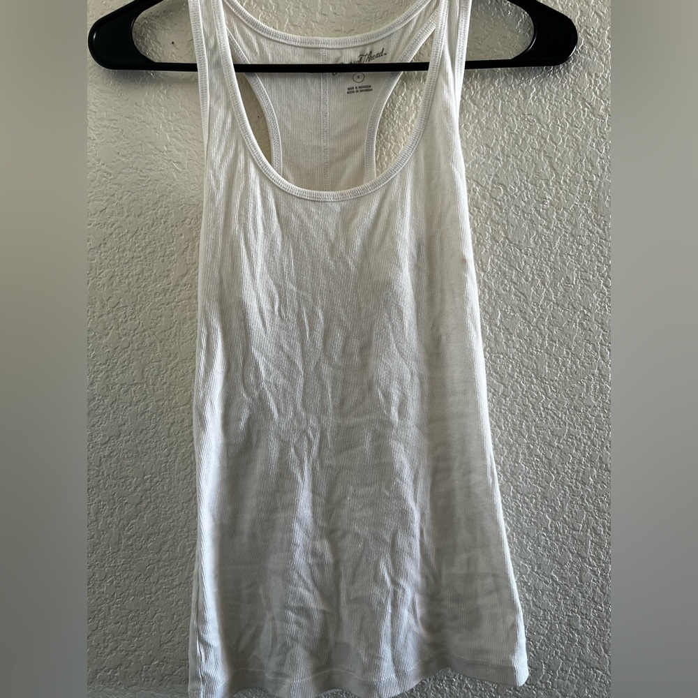 Universal Threads white tank top